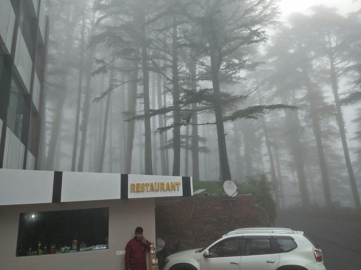 Oyo 11877 Royal Residency Hotel New Tehri Camera foto