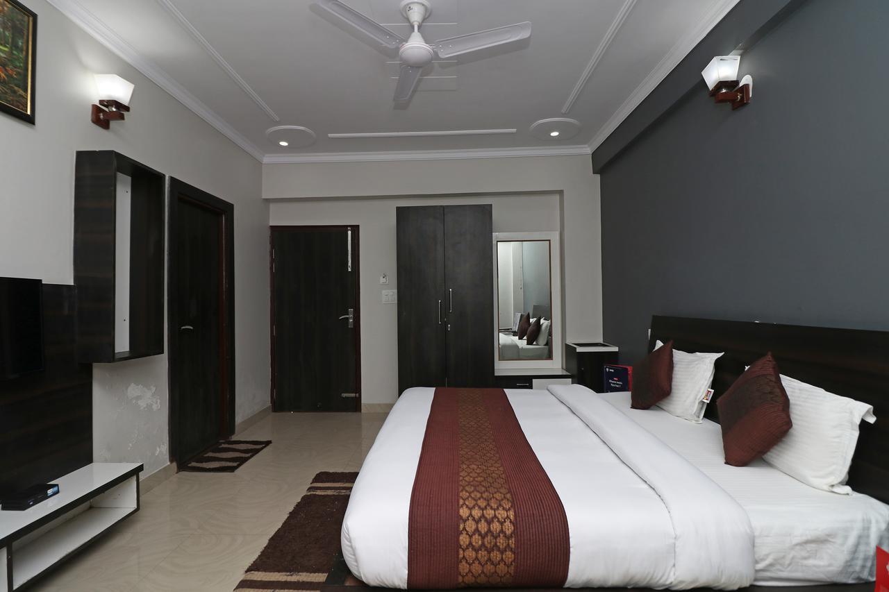 Oyo 11877 Royal Residency Hotel New Tehri Esterno foto